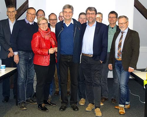 Prof. Dr. Wolfgang Prämaßing (Mitte) im Kreise der Mitglieder des Beirates